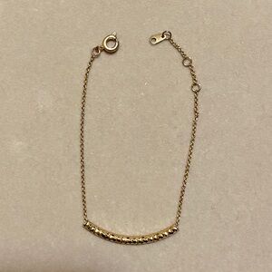 Gold Dainty Bracelet